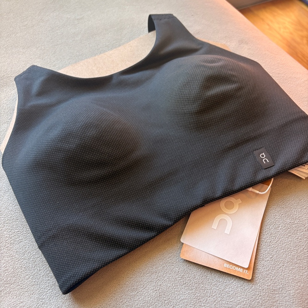 ON | Performance Bra Lumos - Picture 10 of 14